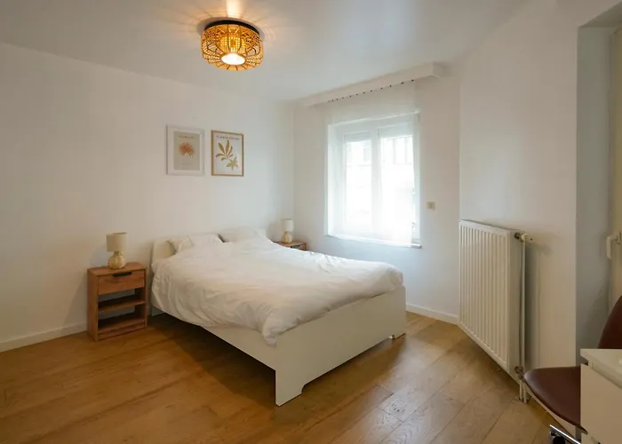 Cocon Chaud - Pour Couple Avec Ou Sans Bebe Au Rez-de-chaussee * Brüssel