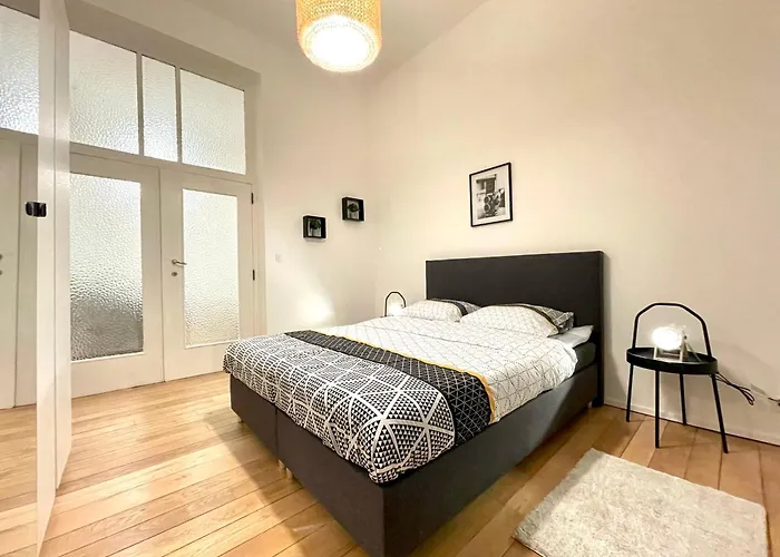 Charming Uccle - 1 Bedroom 公寓 布鲁塞尔