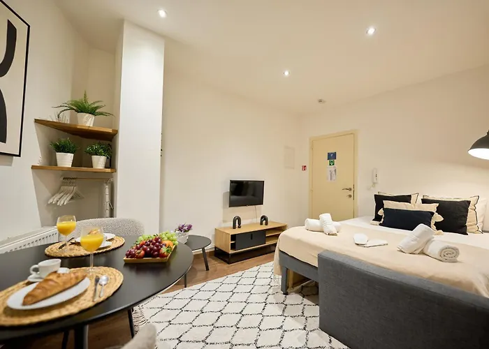 Compact & Stylish In * Brussel