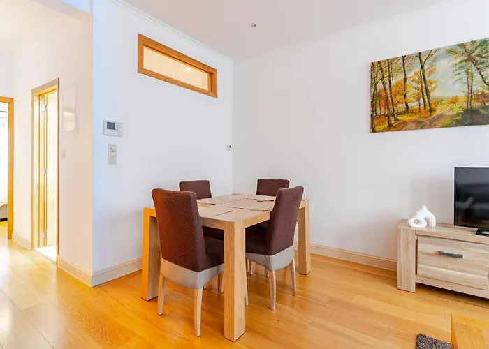 Le Joyau A Etterbeek Bruselas