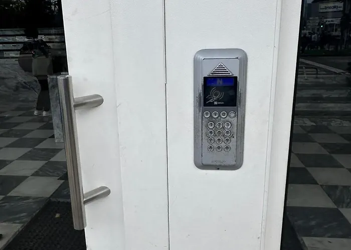 Air Bey Penthouse דירה *