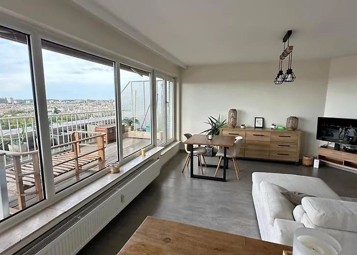 Air Bey Penthouse בריסל