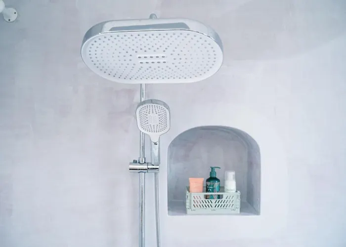 2 Avec Rooftop Suspendu Au Cimetiere D'ixelles