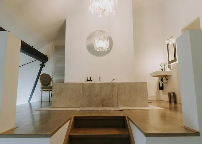 Apartament Magnificent Loft - 3 Bedroom Duplex Bruksela