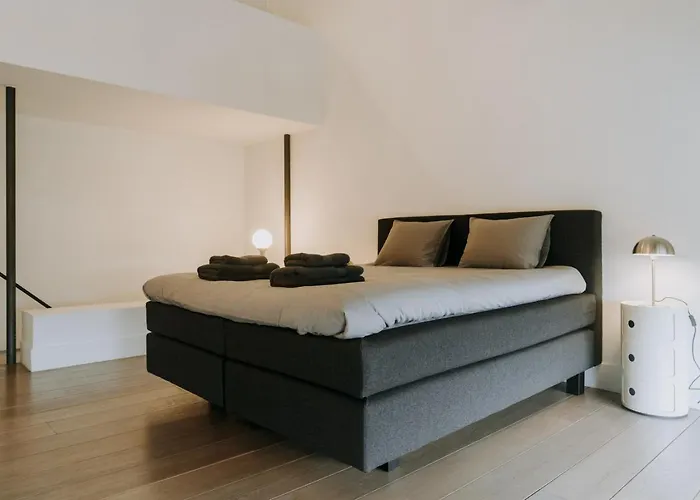 Magnificent Loft - 3 Bedroom Duplex Apartament *