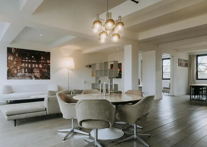 Magnificent Loft - 3 Bedroom Duplex