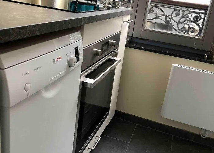 Apartment Cosy 1 Bedroom In Eu District Brüssel