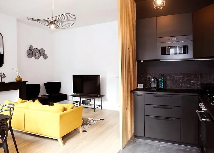 Absolute Charm 3 Bedroom 3 Bathroom With Ac Eu District * Brusel