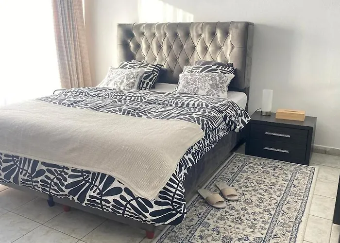 Daire Strelitzyahouse Brüksel