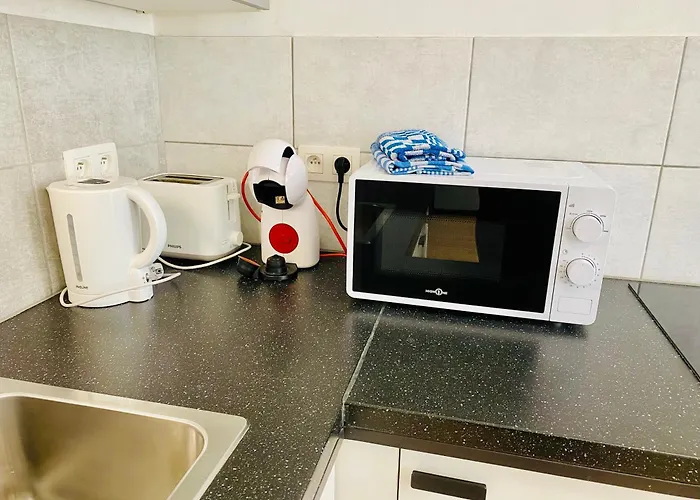 Calme Et Lumineux A Uccle דירה *