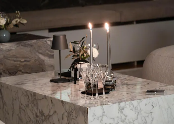 Unique Flat On The Grand Place * Bruxelas