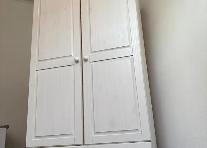 Spacious And Chic 1br - Separate Kitchen & Washer *