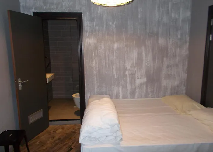 Hostal Urban Centre *