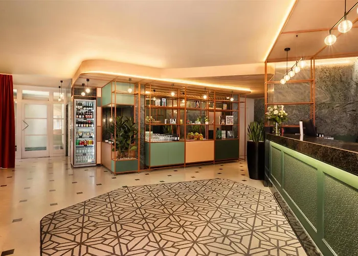 Otel Nh Carrefour De L'europe