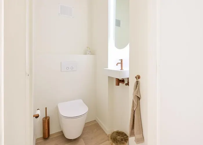 Bed & Breakfast Luxe Escape *