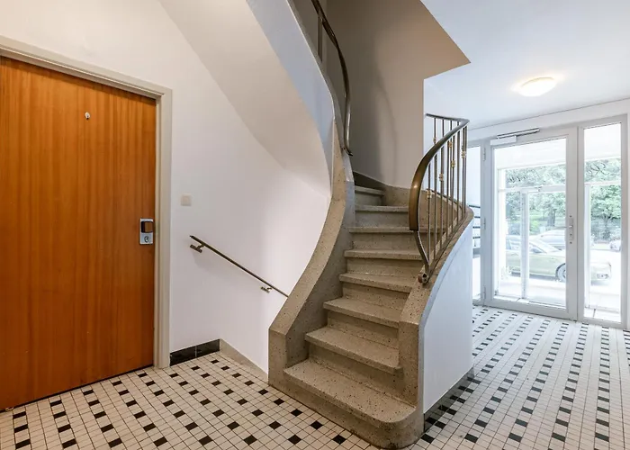 Cozy Atomium Expo * Brussels