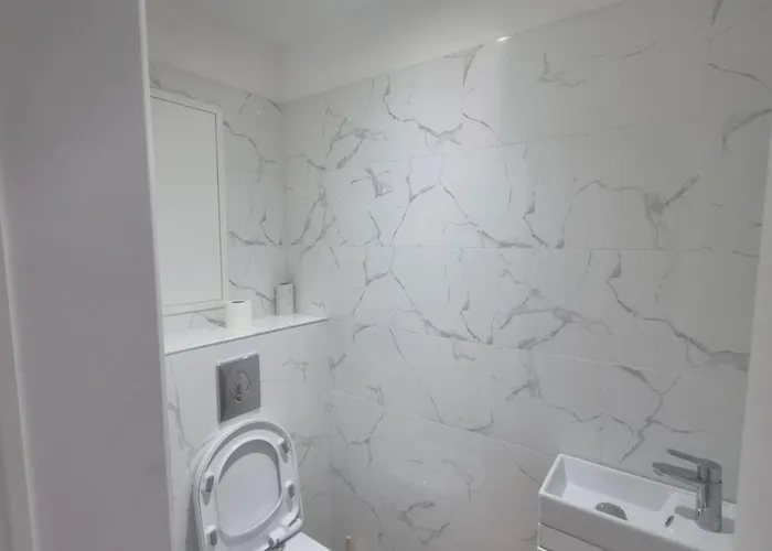 Genius Buyl 2br Terrace Near Center