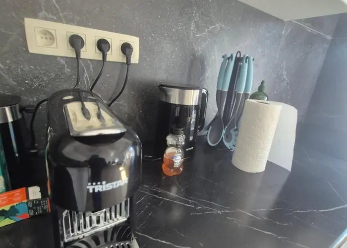 Apartment Genius Buyl 2br Terrace Near Center