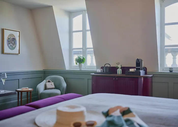 Faubourg 21 - The Leading Of The World 5*