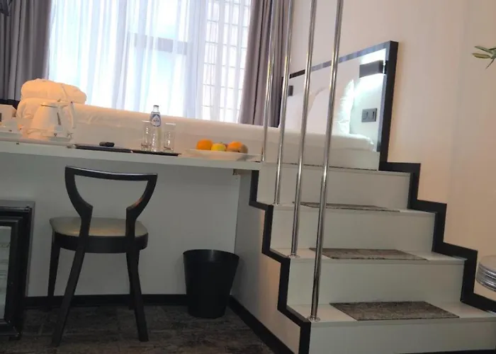 フローリス アルルカン グランプラス