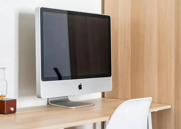 Royal - Freedom Square