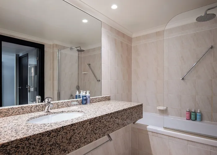 布里斯托尔斯蒂芬妮松恩酒店 4* 布鲁塞尔