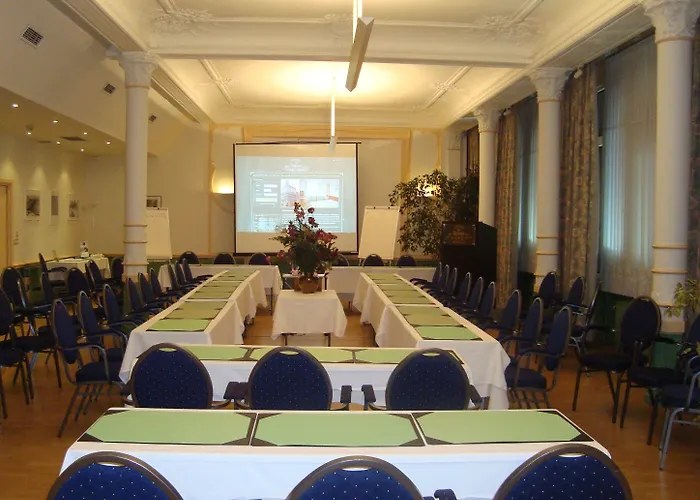 Отель Le Dome Брюссель