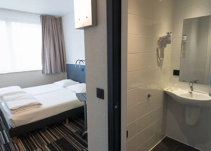 The Usual 4* Bruksela