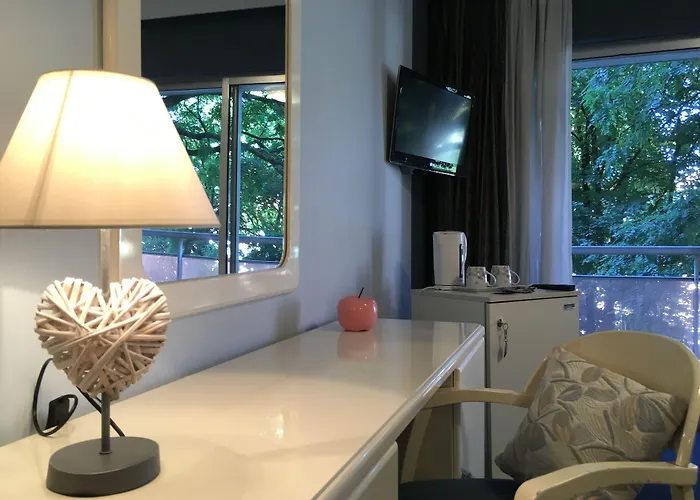 Hotel First Euroflat 4*