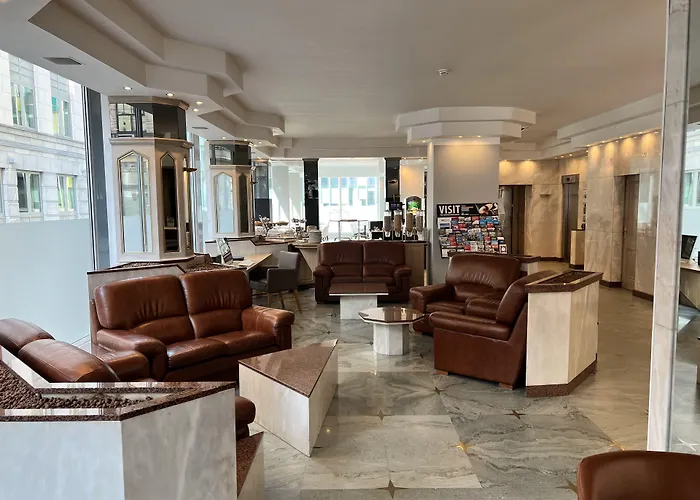 Western Royal Centre