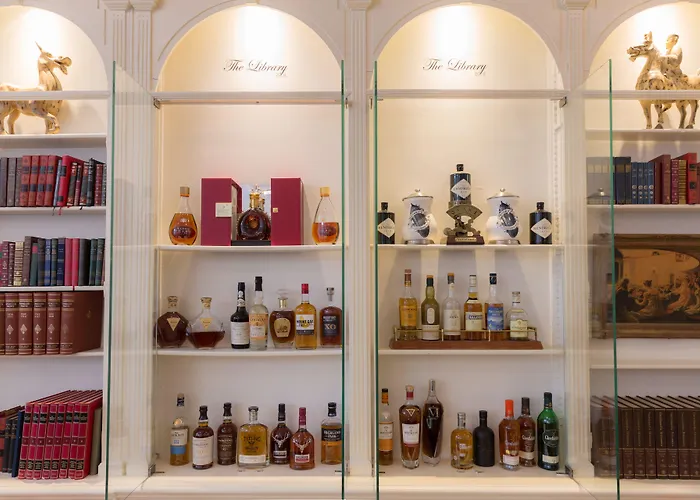 Hotel Stanhope By Thon 5*