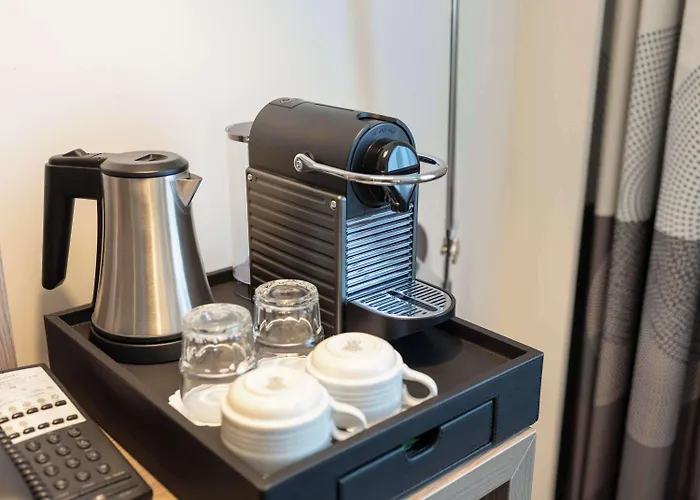 Novotel Centre Hotel 4*