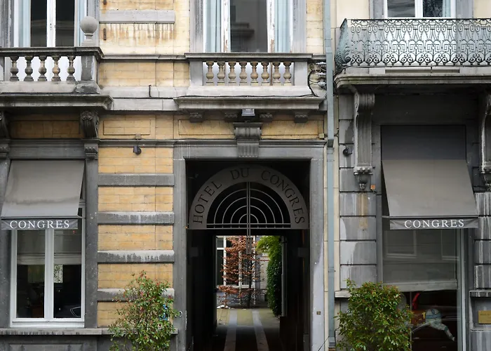 ドゥ コングレス ホテル