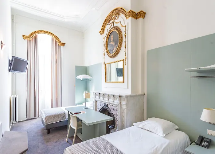 ドゥ コングレス 3*