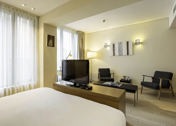 B-aparthotel Grand Place