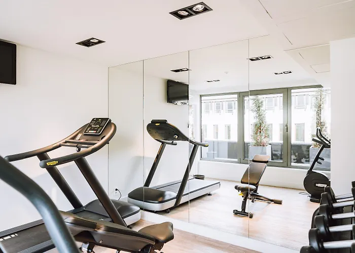 Hotel Pillows Centre 4*