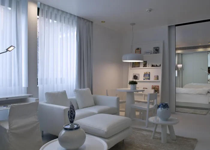 B-aparthotel Regent Aparthotel Brussels