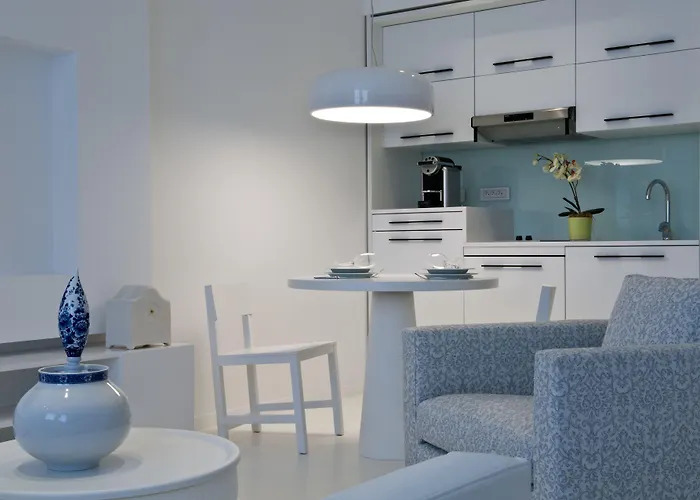 Aparthotel B-aparthotel Regent 4*