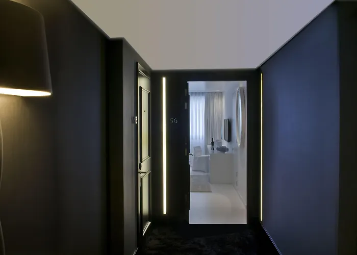 B-aparthotel Regent 4*