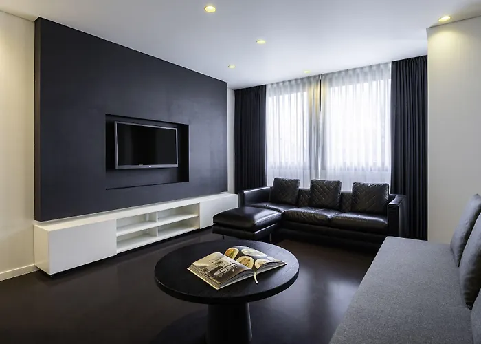 B-aparthotel Regent 4*