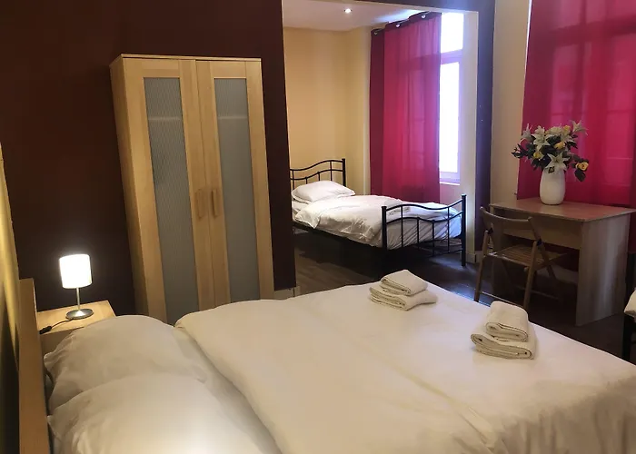 Le Grand Colombier 2*