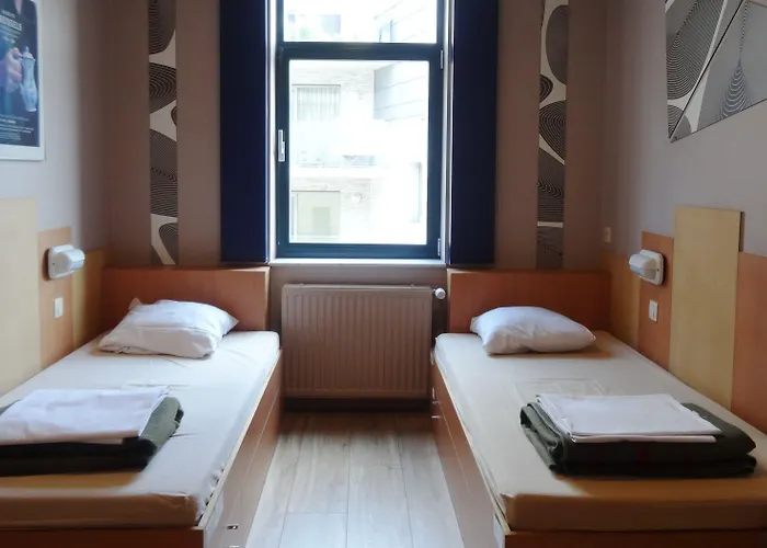 Sleep Well Youth * Brussels