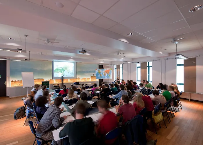 Sleep Well Youth Hostel Brussels