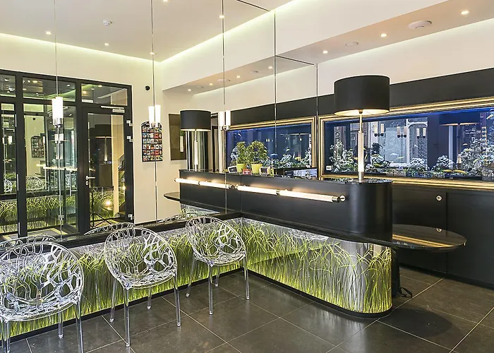 Agora Grand Place Hotel