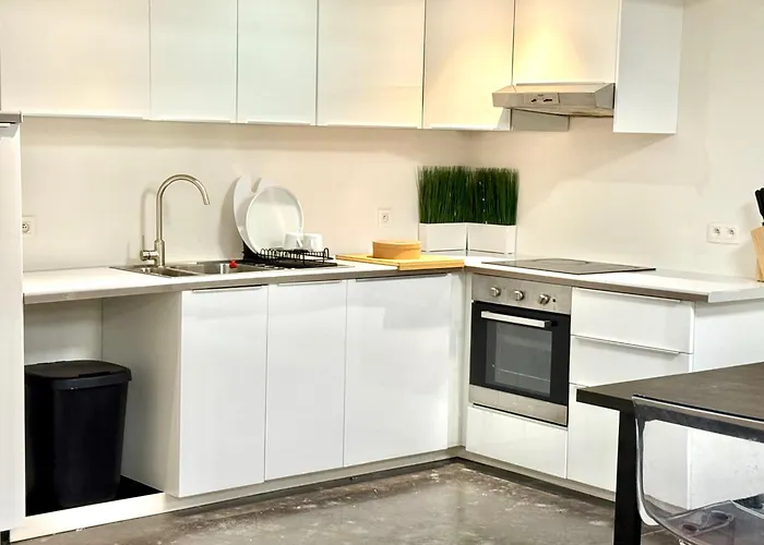 아파트 Spacious Bxl Loft