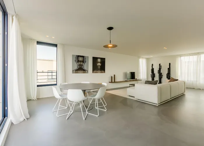 The Livorno דירה *