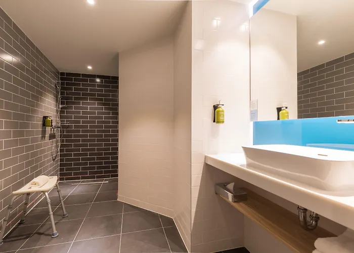 Hotel Express Brussels-grand-place By Ihg