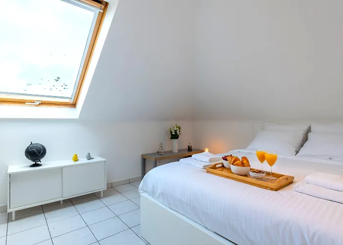 Jette Expo Duplex Apartment