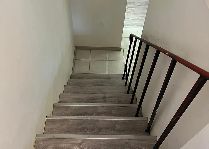 European District بيت ضيافة