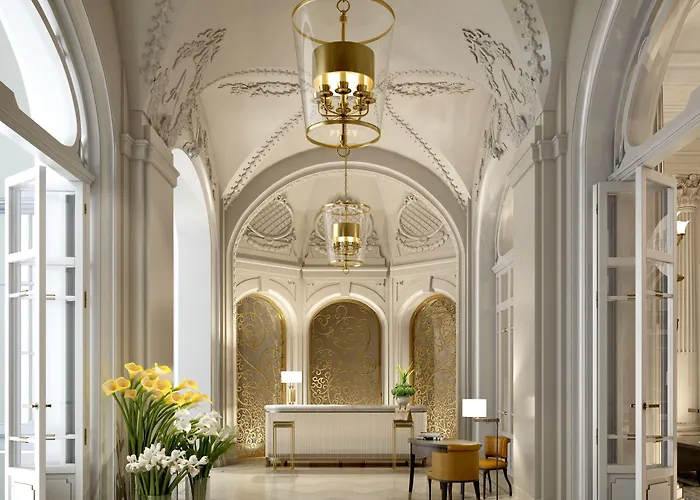 酒店 Corinthia Grand Astoria 5*